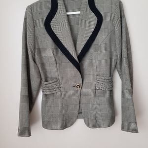 Women size 8 Blazer Dawn Joy brand